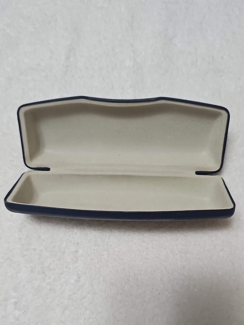 Cole Haan Navy and Cream Eyeglass Case